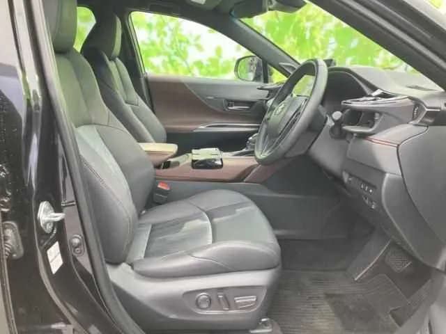 Toyota Harrier Hybrid Z 2023 — миниатюра 4