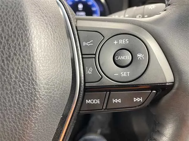 Toyota Harrier Hybrid Z Leather Package 2023 — миниатюра 5