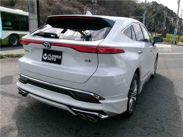 Toyota Harrier Hybrid Hybrid Z Leather Package Modellista 2023 — миниатюра 2