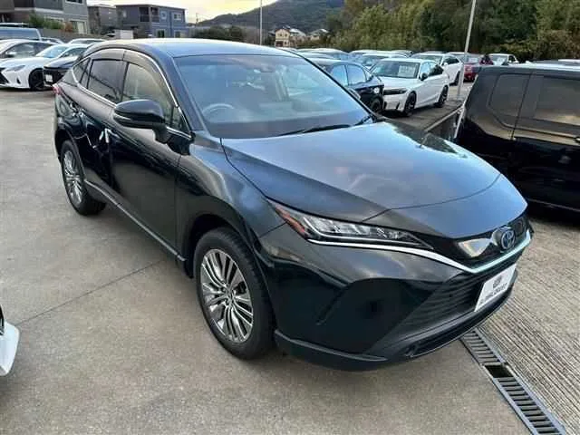 Toyota Harrier Hybrid 2.5 S Pure 19AW 2022 — миниатюра 5