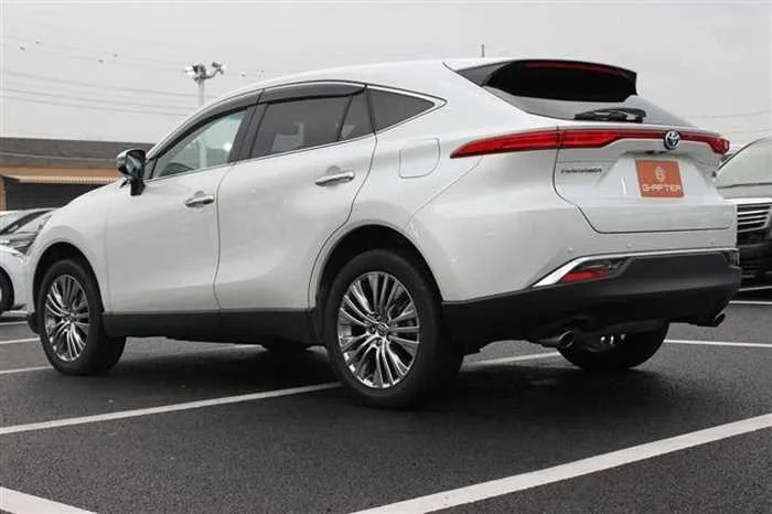 Toyota Harrier Hybrid 2.5 Z 2022 — миниатюра 5