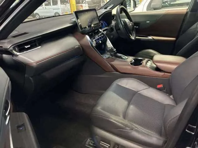 Toyota Harrier Hybrid Z Leather Package 2022 — миниатюра 4
