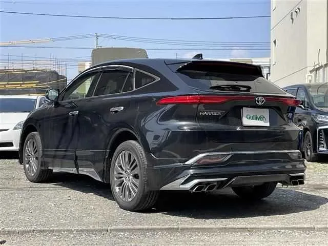 Toyota Harrier Hybrid Z Leather Package 2022 — миниатюра 2
