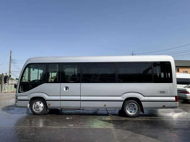 Toyota Coaster 2025 — миниатюра 5