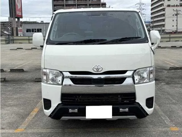 Toyota Hiace Van 2024 — миниатюра 2