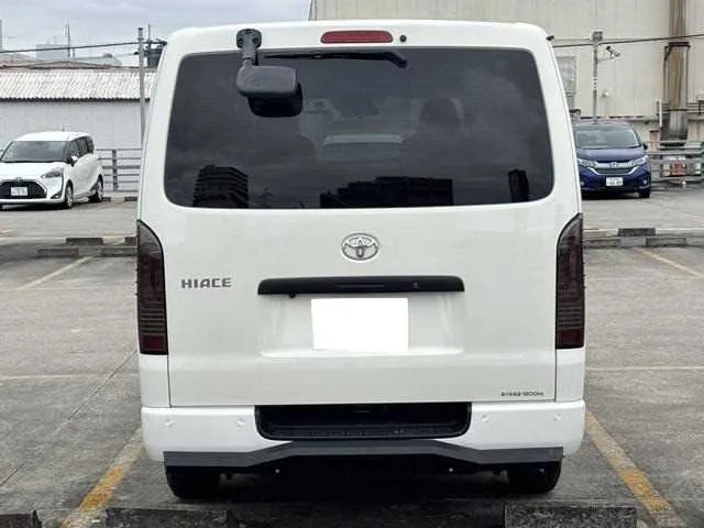 Toyota Hiace Van 2024 — миниатюра 5