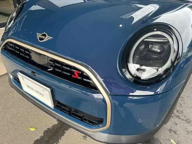 BMW MINI 2026 — миниатюра 3