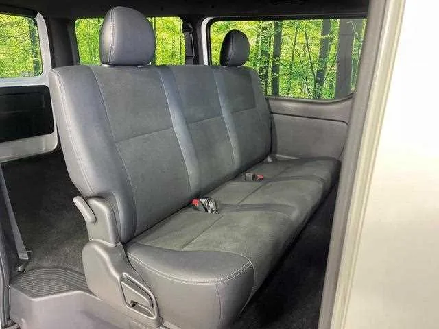 Toyota Hiace Van 2022 — миниатюра 4