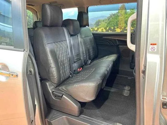 Mitsubishi Delica D:5 2024 — миниатюра 4