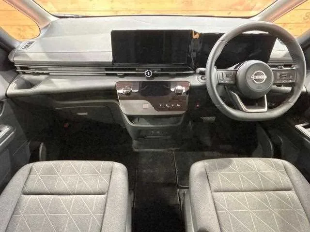 Nissan Serena 2023 — миниатюра 2
