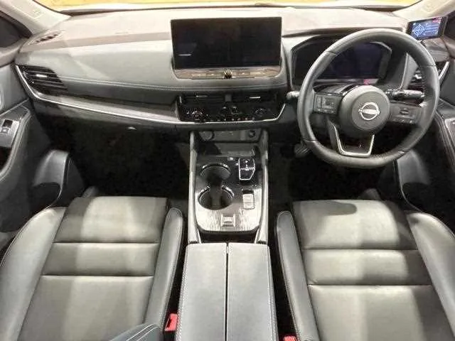 Nissan X-Trail 2023 — миниатюра 2
