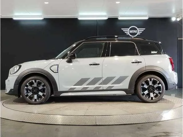 BMW MINI 2022 — миниатюра 5