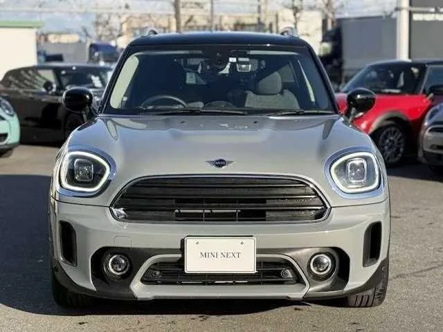 BMW MINI 2023 — миниатюра 5