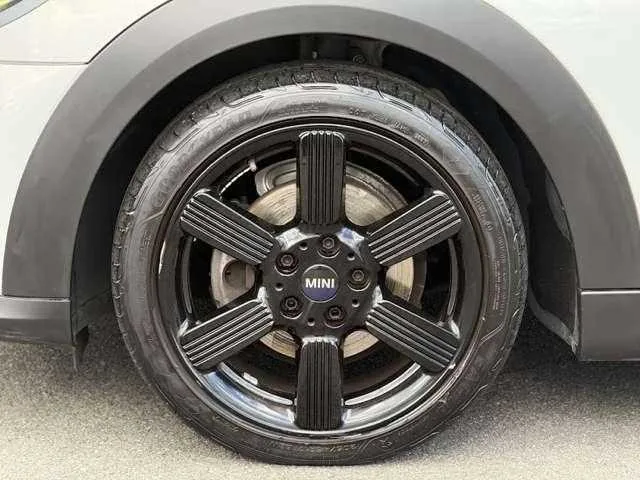 BMW MINI 2024 — миниатюра 4