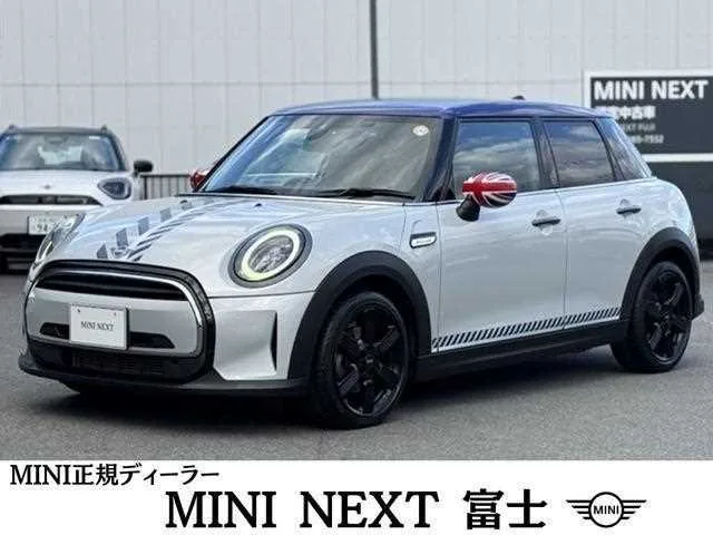 BMW MINI 2024 — фото 1, купить с доставкой в Москву