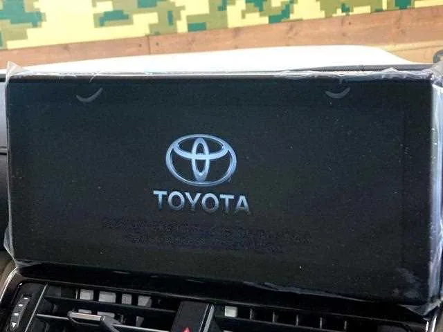 Toyota Land Cruiser 2023 — миниатюра 5