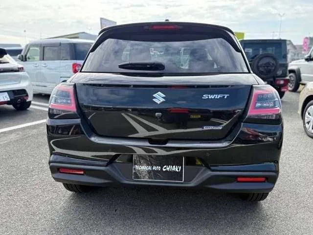 Suzuki Swift 2024 — миниатюра 4