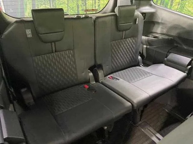 Toyota Noah 2023 — миниатюра 4