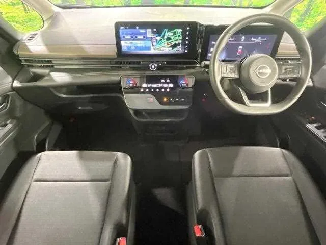 Nissan Serena 2023 — миниатюра 2