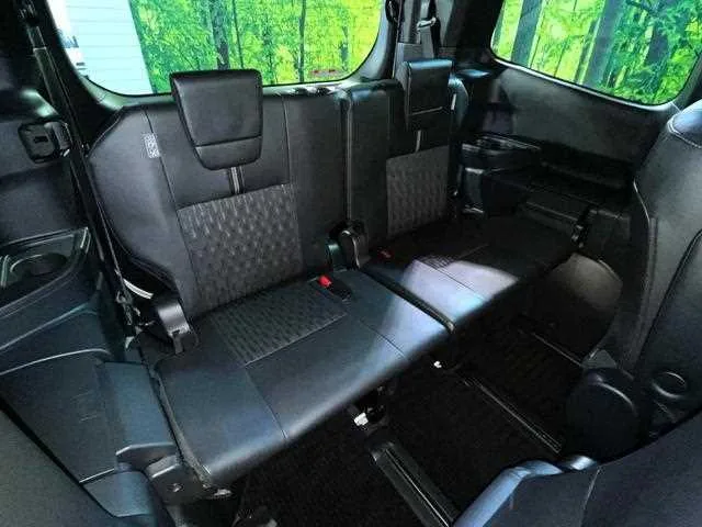 Toyota Noah 2023 — миниатюра 4