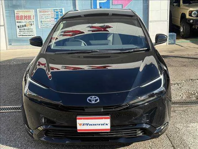 Toyota Prius Z 4WD 2024 — миниатюра 2