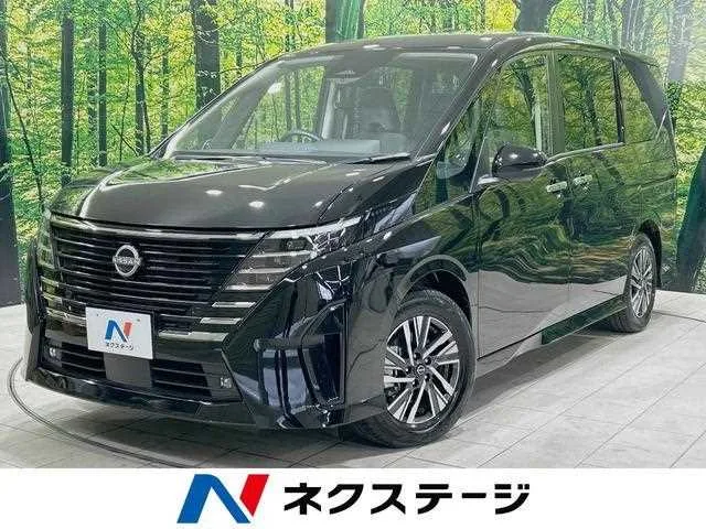 Nissan Serena 2023 — фото 1, купить с доставкой в Москву