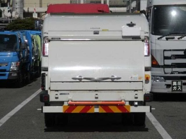 Hino Dutro 2023 — миниатюра 3