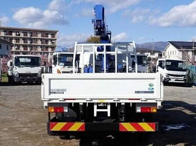 Mitsubishi Fuso Canter 2023 — миниатюра 3