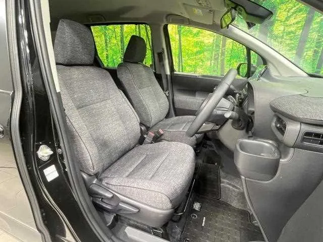 Toyota Sienta 2025 — миниатюра 5