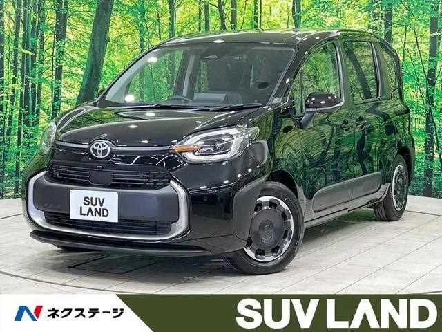 Toyota Sienta 2025 — фото 1, купить с доставкой в Москву