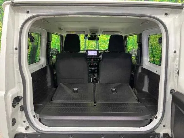 Suzuki Jimny 2023 — миниатюра 4