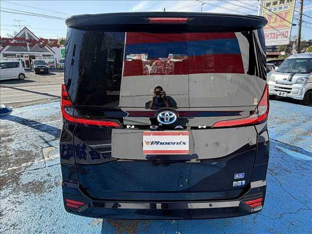 Toyota Noah HYBRID S 2023 — миниатюра 3