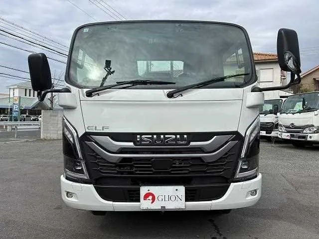 Isuzu Elf Truck 2023 — миниатюра 2