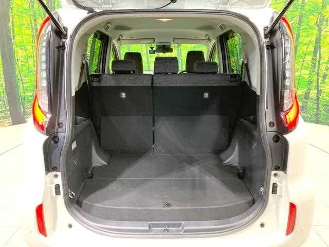 Toyota Sienta 2024 — миниатюра 4
