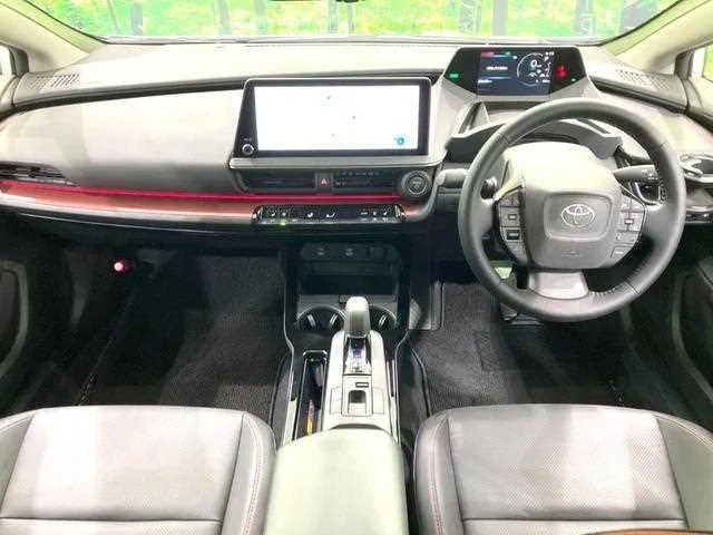 Toyota Prius 2024 — миниатюра 2