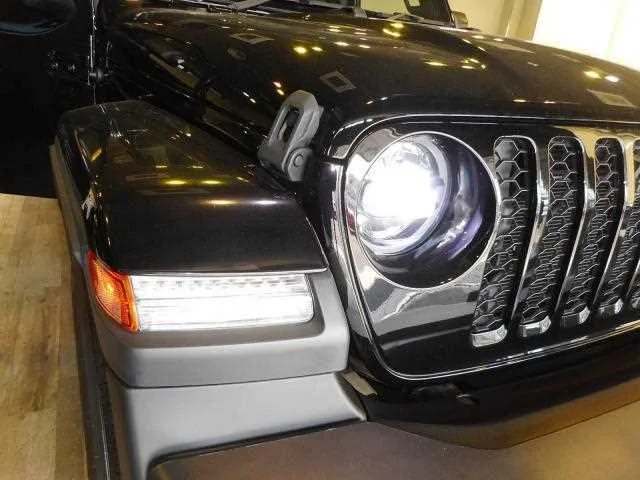 Jeep Wrangler 2024 — миниатюра 4