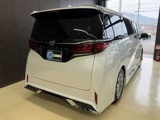 Toyota Alphard G 2024 — миниатюра 2