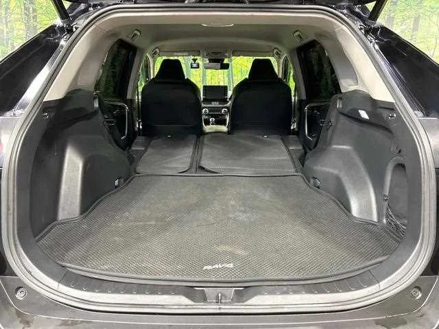 Toyota RAV4 2022 — миниатюра 4
