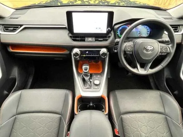 Toyota RAV4 2023 — миниатюра 2