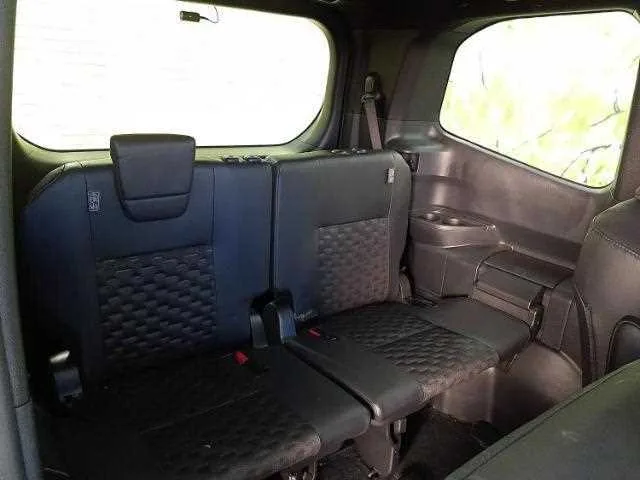 Toyota Voxy 2024 — миниатюра 3