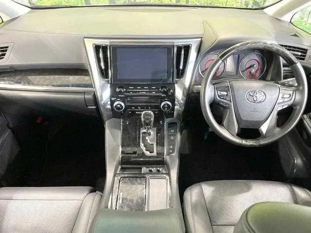 Toyota Alphard G 2023 — миниатюра 2