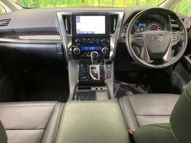 Toyota Alphard G 2023 — миниатюра 2