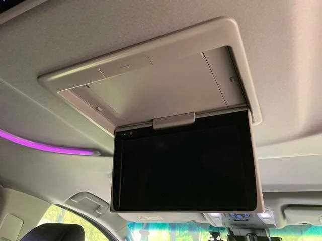 Toyota Alphard G 2023 — миниатюра 3