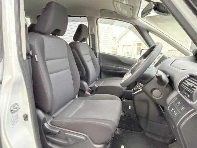 Nissan Serena 2022 — миниатюра 5