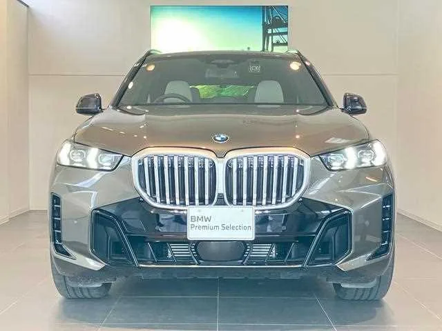 BMW X5 2025 — миниатюра 2