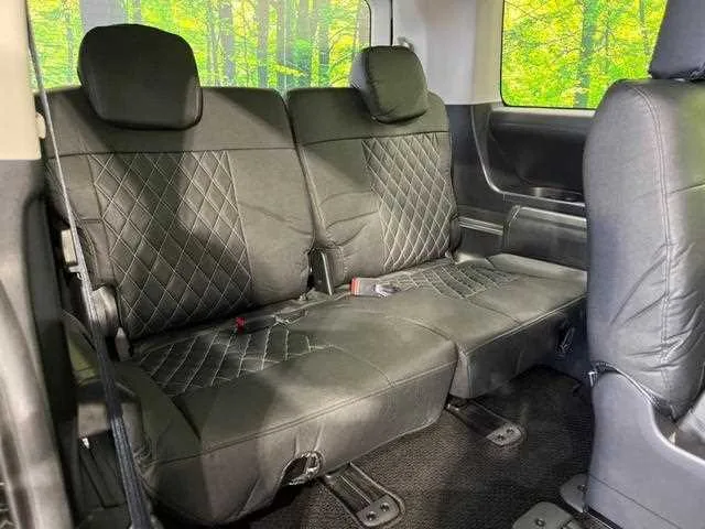 Mitsubishi Delica D:5 2024 — миниатюра 4
