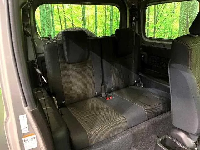 Suzuki Jimny Sierra 2023 — миниатюра 4
