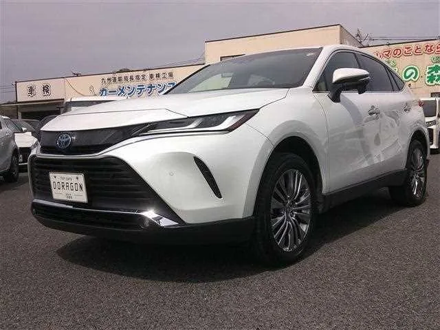Toyota Harrier Hybrid 2023 — фото 1, купить с доставкой в Москву