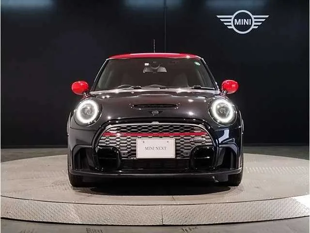 BMW MINI 2023 — миниатюра 3
