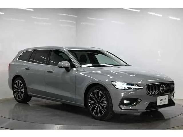 Volvo V60 2025 — миниатюра 5